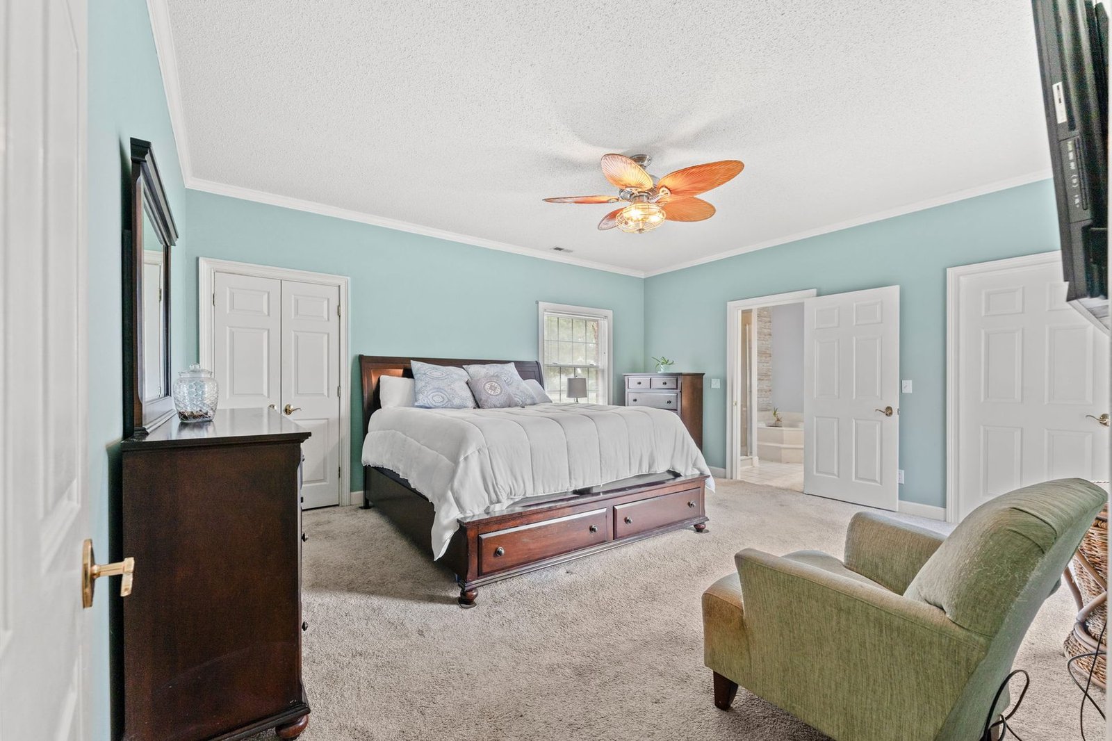 Spacious primary bedroom suite